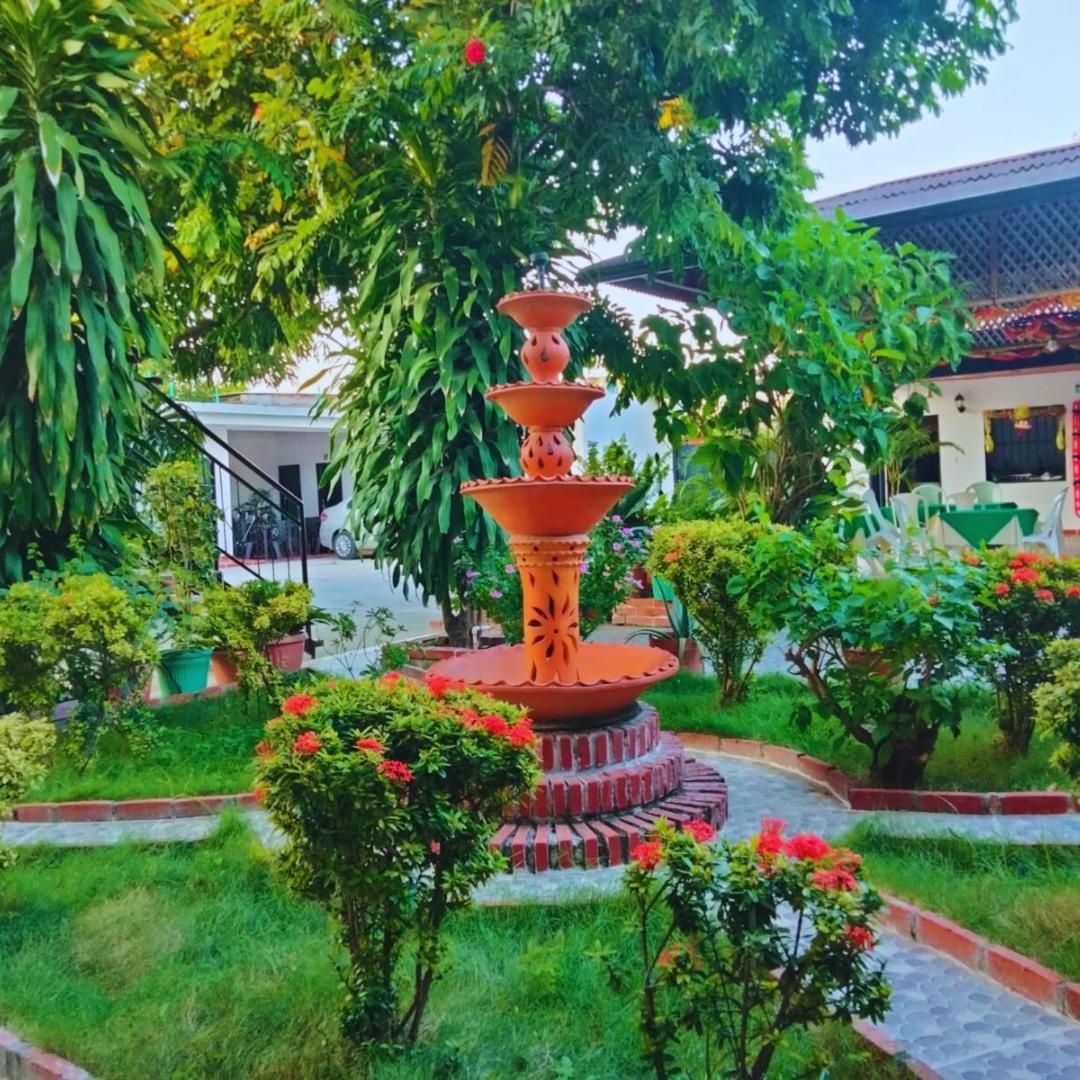 Hotel Colonial Villavieja Bagian luar foto