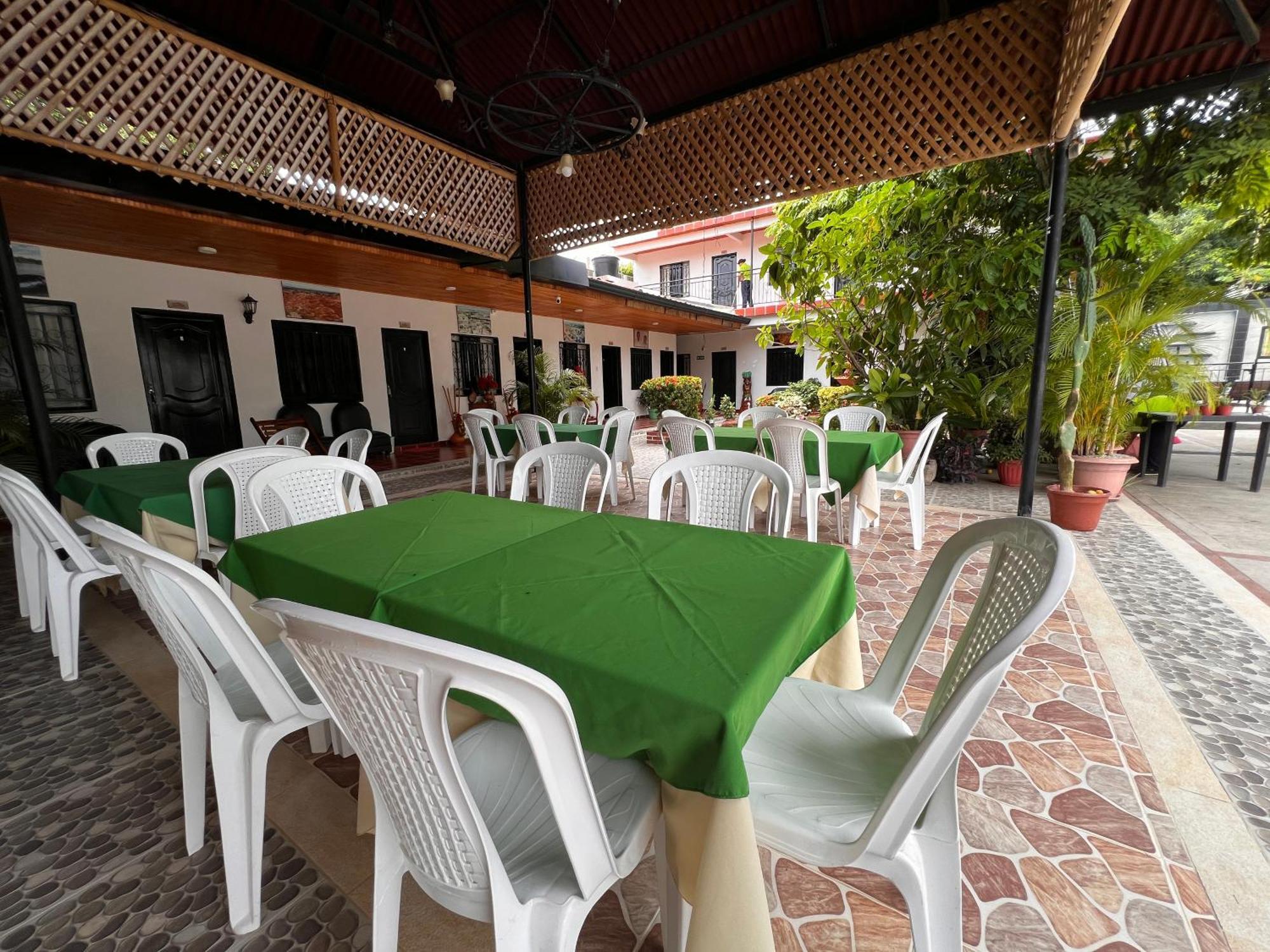 Hotel Colonial Villavieja Bagian luar foto