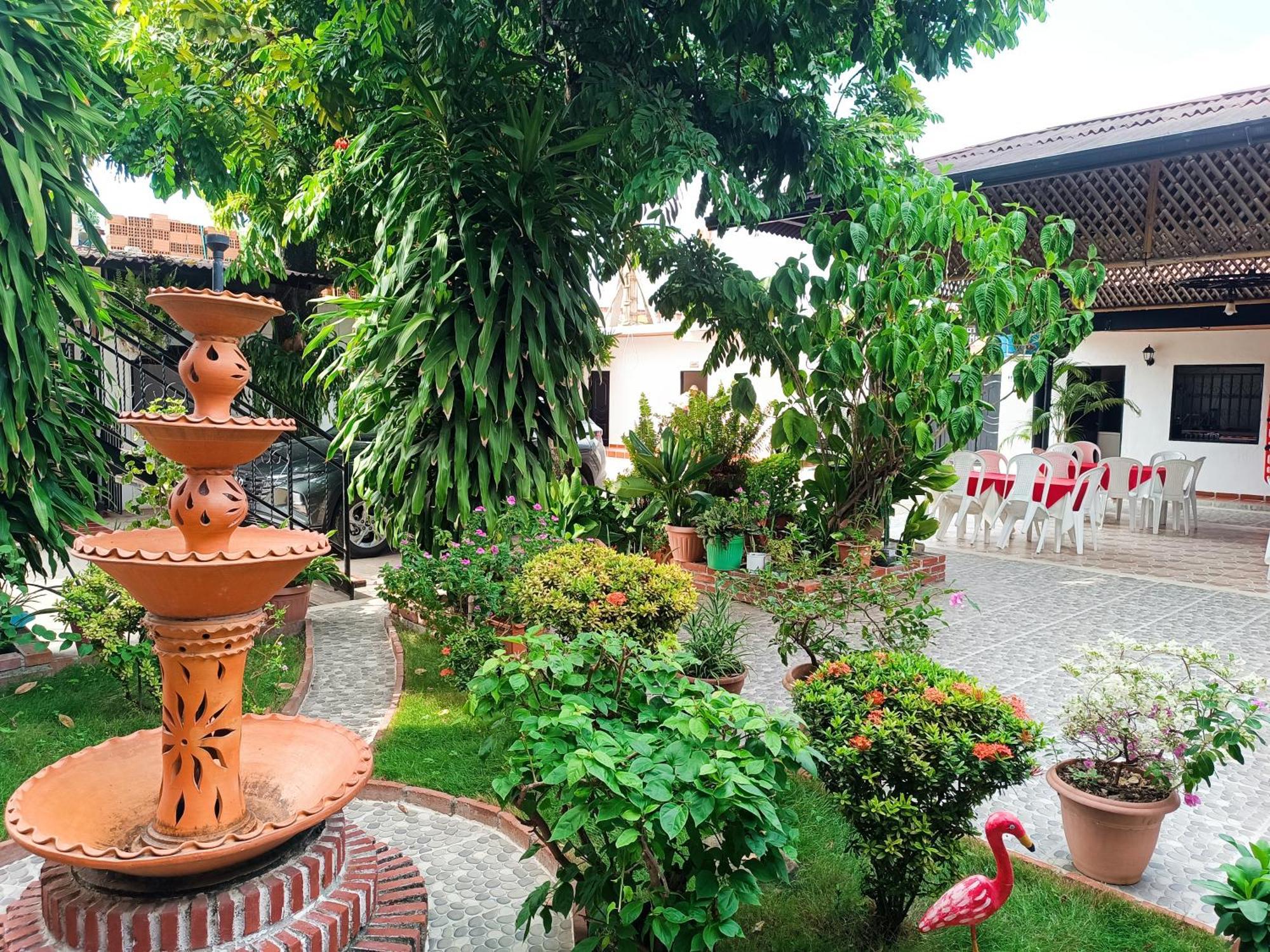Hotel Colonial Villavieja Bagian luar foto